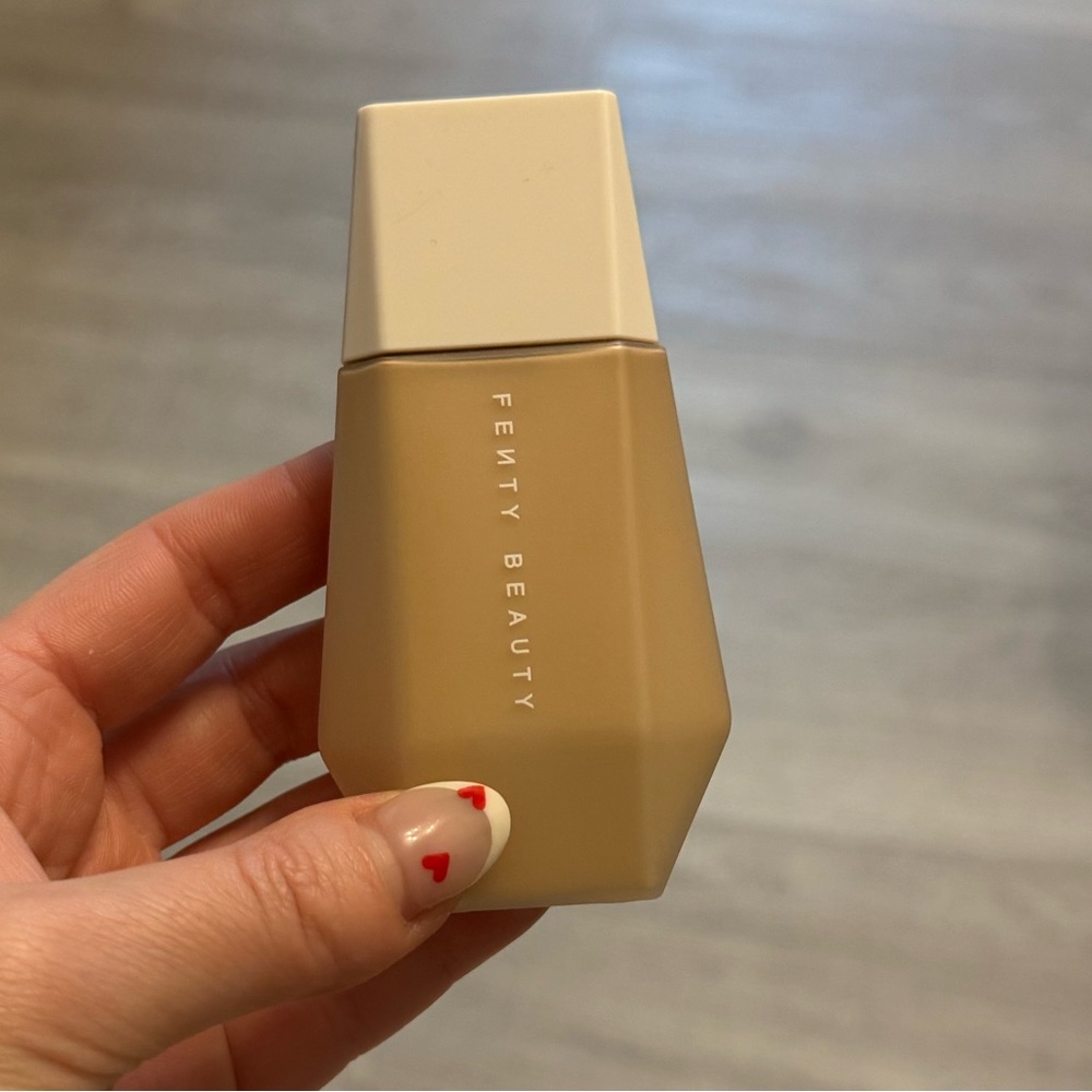 fenty beauty eaze drop 5